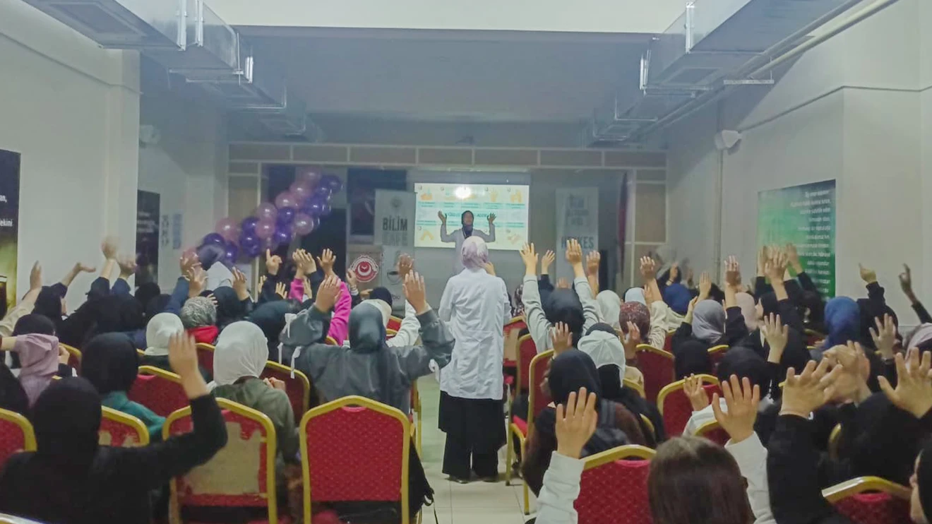 Selçuk Üniversitesinde Bilim Kafe etkinlikleri devam ediyor